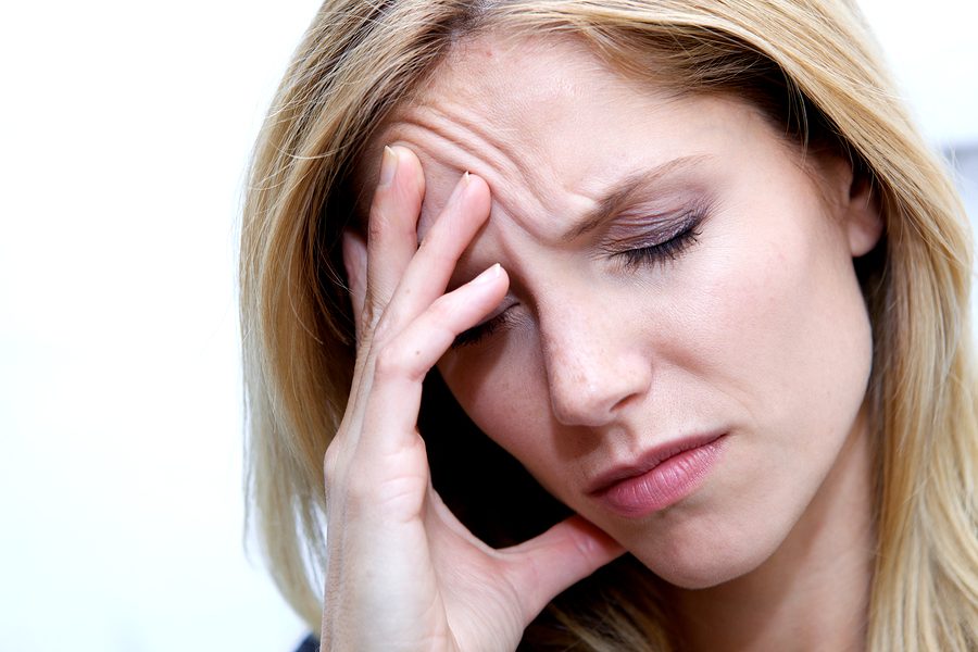 Đau nửa đầu bên phải: Nguyên nhân và cách khắc phục Đau nửa đầu bên phải: Nguyên nhân và cách khắc phục
